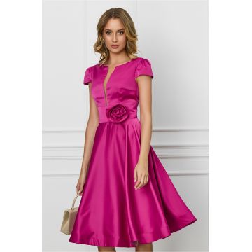 Rochie MBG fucsia din satin cu trandafir in talie