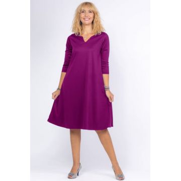 Rochie uni mov zmeura A line midi, cu decolteu traditional