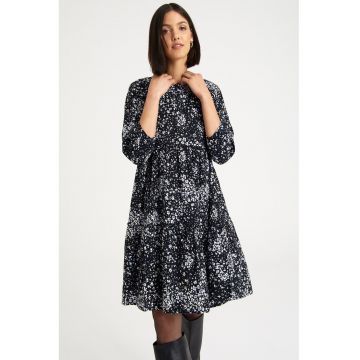 Rochie evazata cu model floral