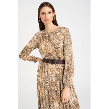 Rochie midi cu model