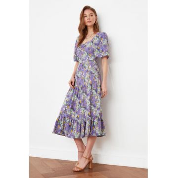 Rochie midi cu model floral si decolteu in V