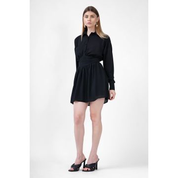 Rochie mini neagra cu nasturi si corset