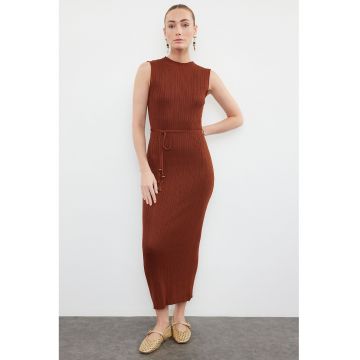 Rochie midi cambrata cu cordon in talie