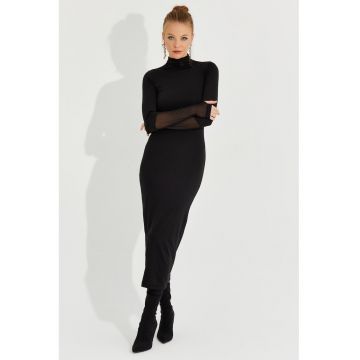 Rochie midi cu insertii de plasa