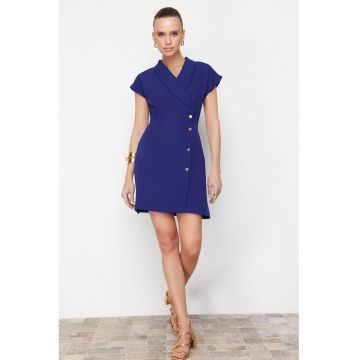 Rochie scurta cu decolteu cache-coeur