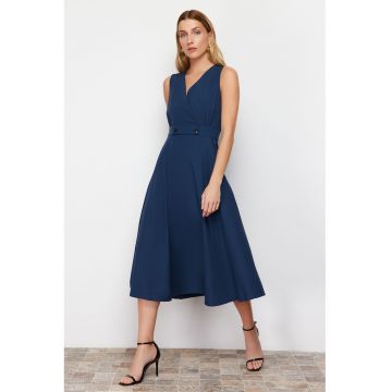 Rochie midi evazata cu decolteu cache-coeur