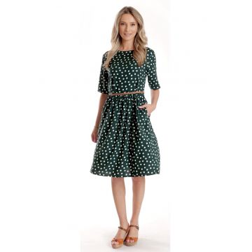 888144386-Rochie Medie Dama V273 - Verde inchis cu buline albe