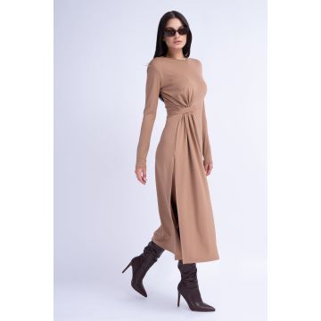 Rochie Midi Camel cu Nod Lateral