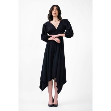 Rochie midi neagra cu clini si maneca midi