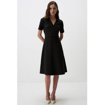 Rochie midi evazata