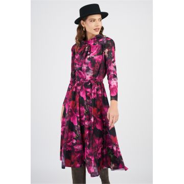 Rochie DY Fashion magenta cu imprimeuri florale si cordon