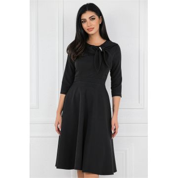 Rochie MBG neagra cu funda si perle pe bust