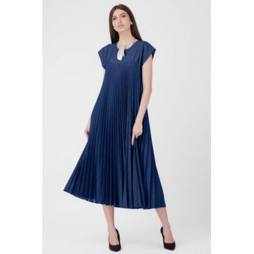 Rochie A-line lunga, plisata, bleumarin