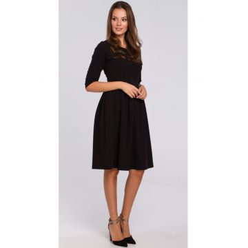 Rochie evazata talie