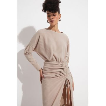 Rochie midi cu fronseuri