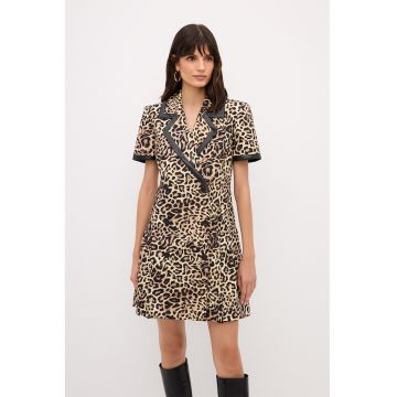 Rochie mini petrecuta cu animal print