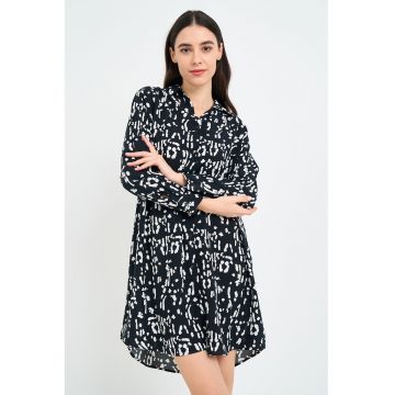 Rochie asimetrica cu model si maneci lungi