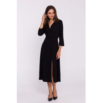 Rochie cu decolteu tip furou si slit jos -