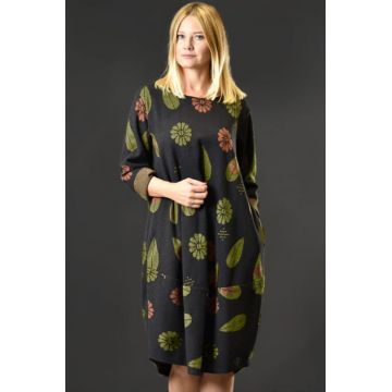 Rochie lalea calduroasa neagra cu imprimeu vegetal caramiziu si verde