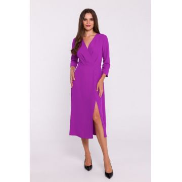 Rochie cu decolteu tip furou si slit jos -