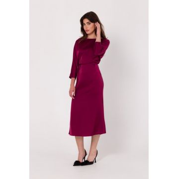 Rochie midi cu curea in talie -