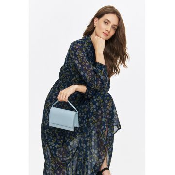 Rochie lunga cu croiala evazata si model floral