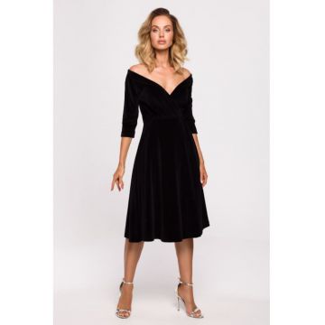 Rochie midi evazata din catifea -