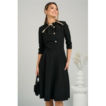 Rochie office din stofa neagra cu nasturi la bust si guler cu funda