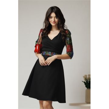 Rochie Ella Collection Adria eleganta din stofa neagra cu dantela traditionala colorata