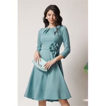 Rochie Moze office din stofa verde mint cu floare maxi in talie